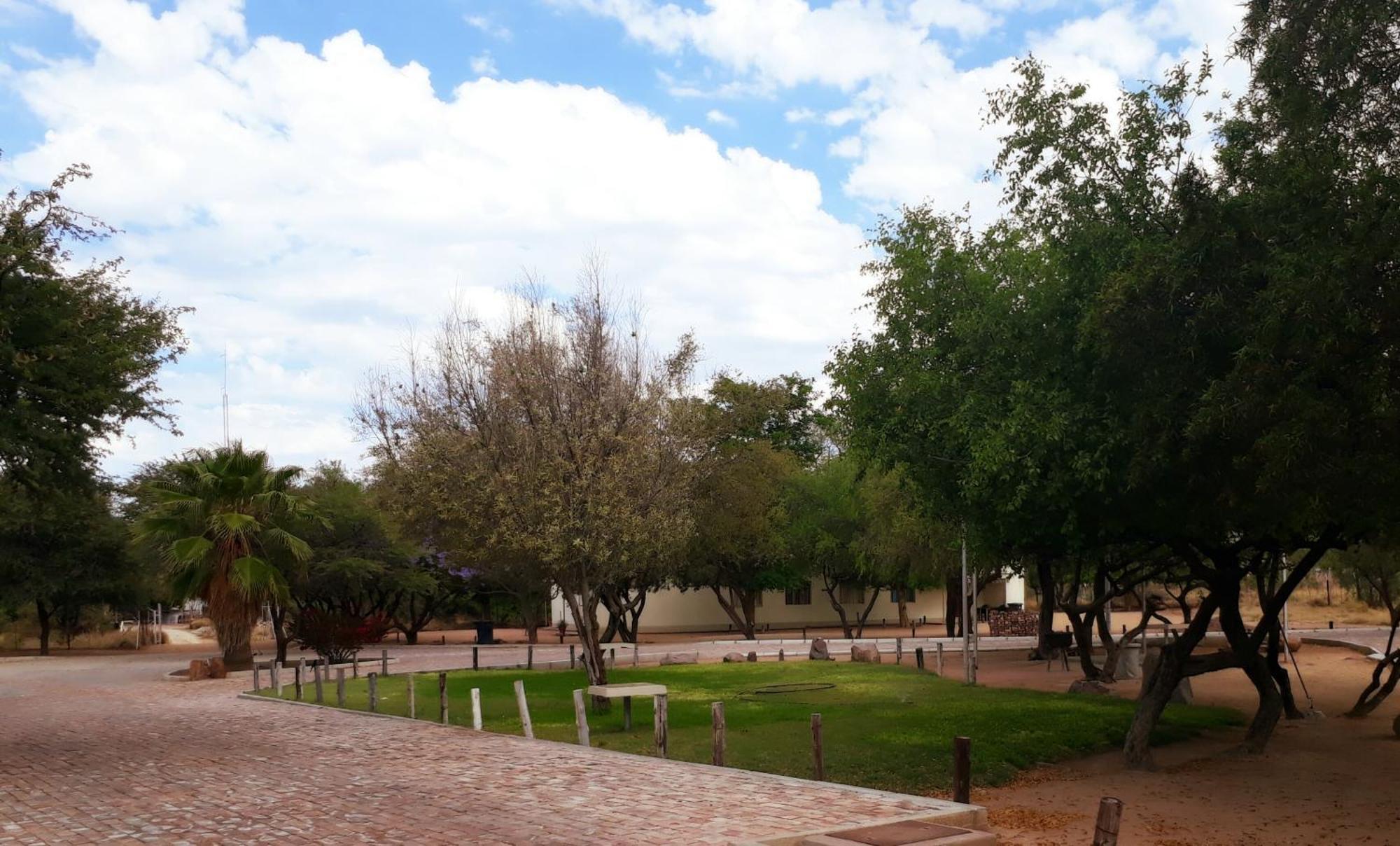 East Gate Rest Camp Buitepos Exterior foto